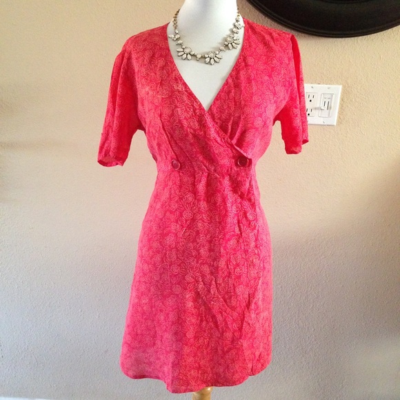 Red/pink rose pattern dress