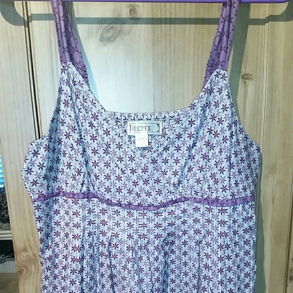 Flower print purple tank top