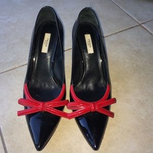 💯beautiful shiny black red bow tie pumps