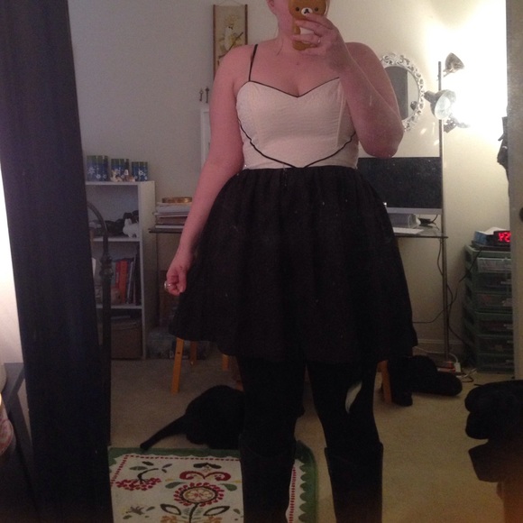 urban outfitters heart dress 💕 - Picture 4 of 4