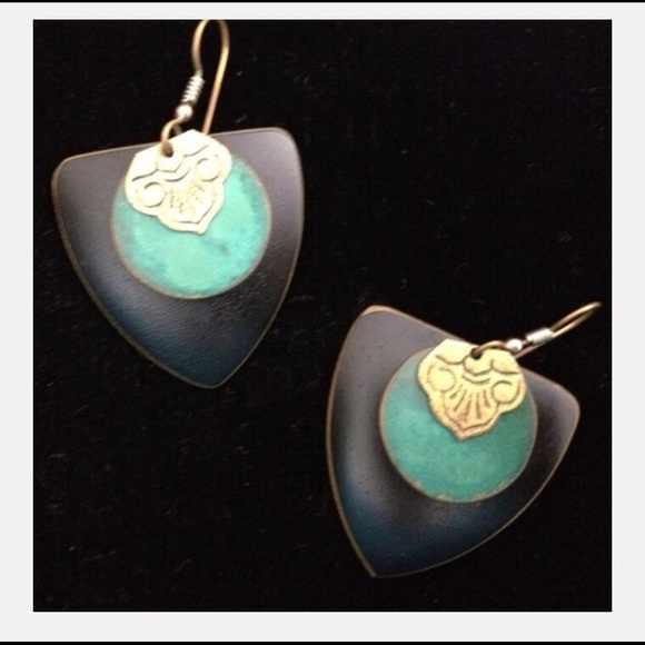 Vintage Earringd - Picture 1 of 2
