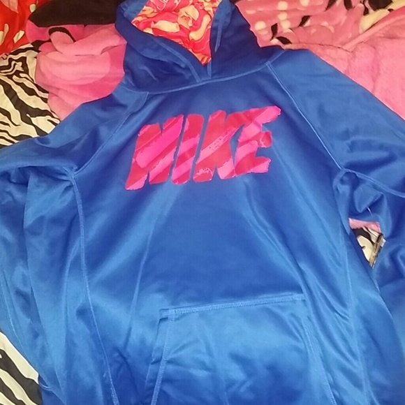 Nike hoodie