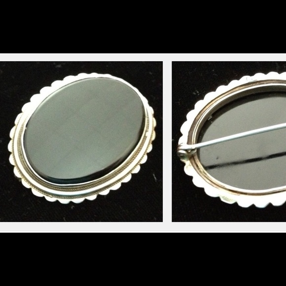 Vintage Brooch - Picture 1 of 1