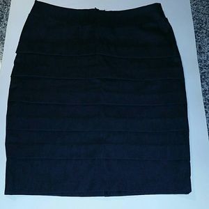 NWOT🔮Black Stretch Pencil Skirt🔮