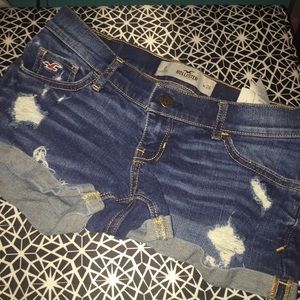 ❌SOLD❌ Destroyed Hollister Shorts