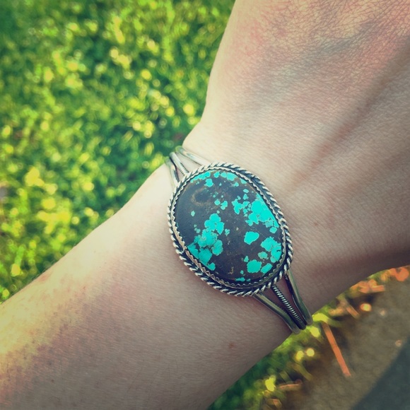 Vintage Navajo sterling turquoise bracelet cuff