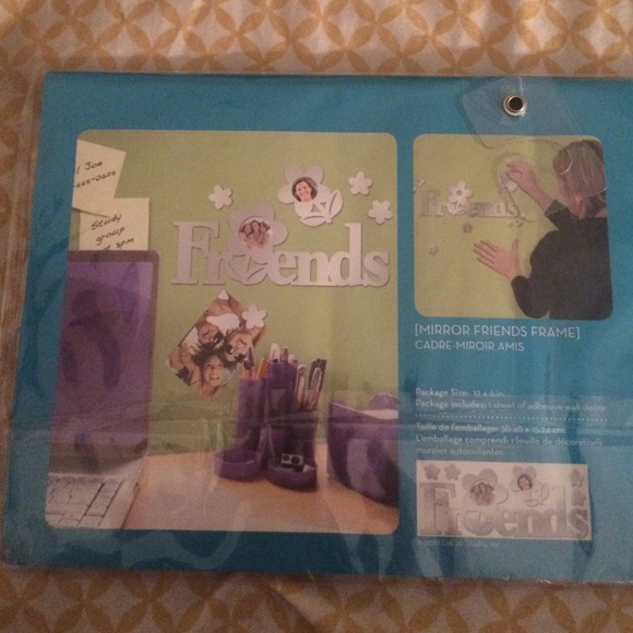 Mirror frame wall decor - Picture 4 of 4