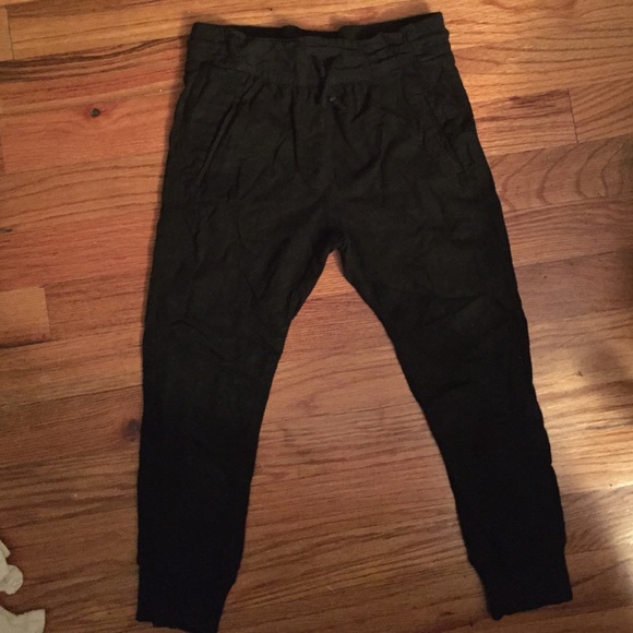 Joggers - Picture 3 of 3