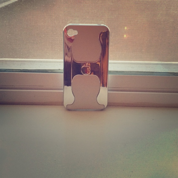 iPhone 4/4s case - Picture 1 of 2