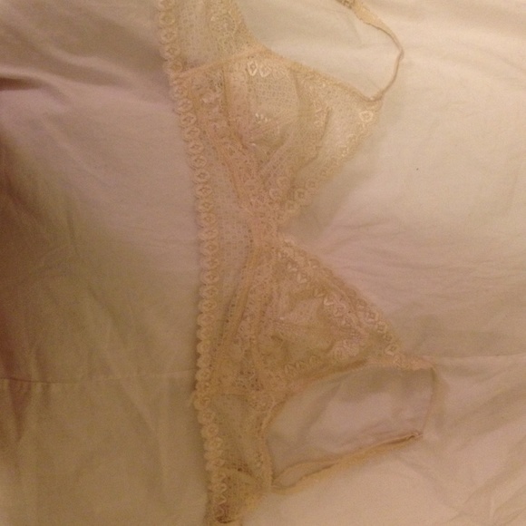 White lace Bralette