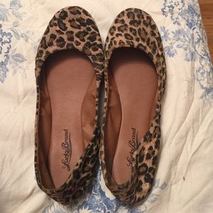 Lucky brand cheetah flats