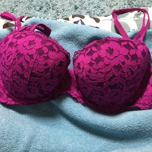 PINK Victoria's Secret bra