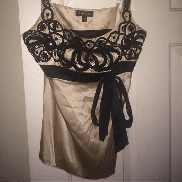 Bebe top