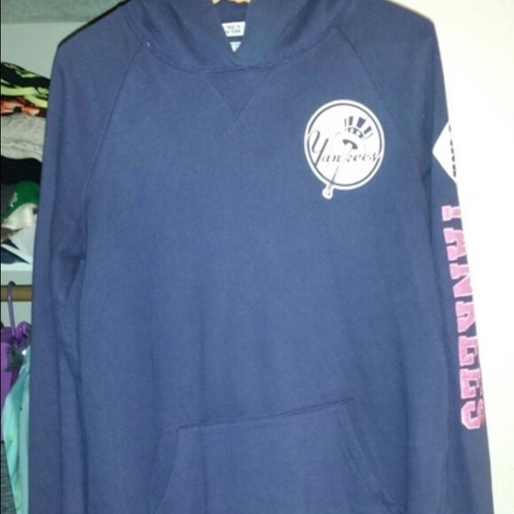 Navy blue VS Yankees Hoodie