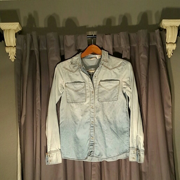 Denim jacket !! - Picture 1 of 3