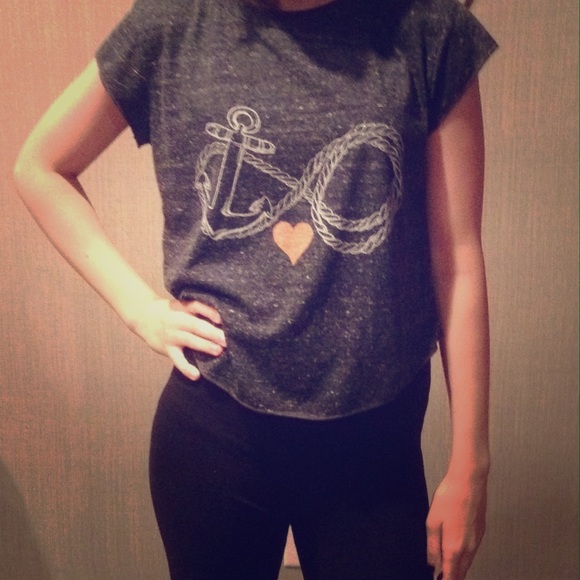anchor crop top
