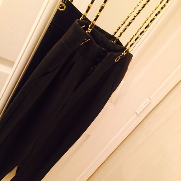 Overall jumpsuit - Picture 2 of 4