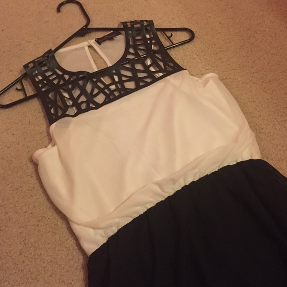 SOLD! - Picture 2 of 4