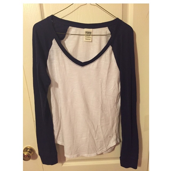 VS long sleeve shirt