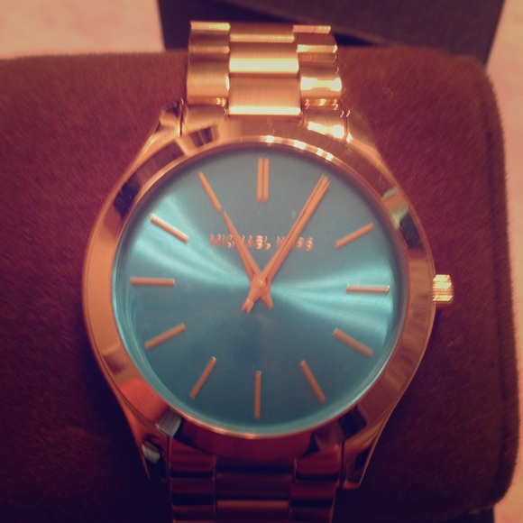 Michael Kors Jewelry - Michael Kors gold watch