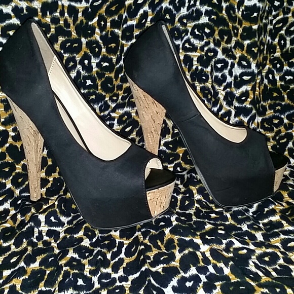 *sold on other site*  Sexy black heels