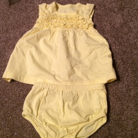 Size NB yellow summer dress