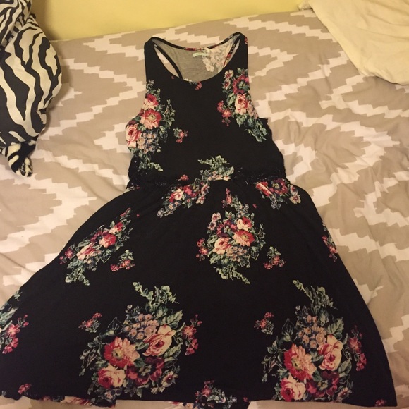 Forever 21 dress so cute and summer :)