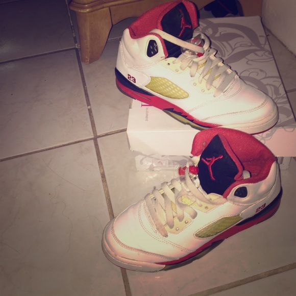 Jordan Fire Red 5's
