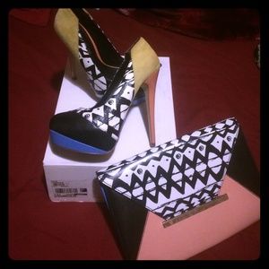 Aldo Strombeck style size 7