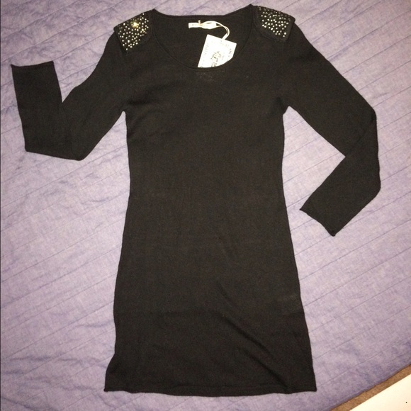 Embellished Shoulder Dress | New