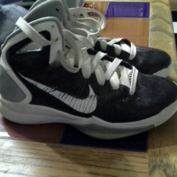 Nike basketball shoes