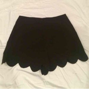 Monteau Scalloped High Waisted Shorts