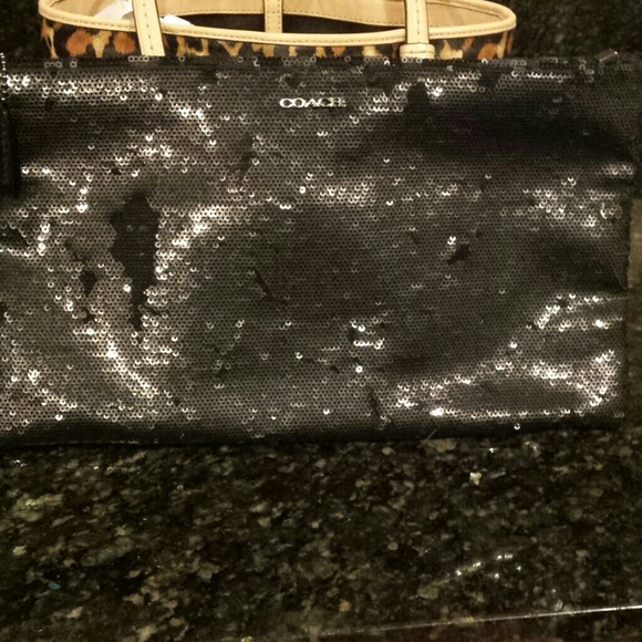Coach Madison Sequins Zip Clutch