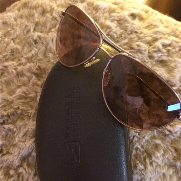 Serengeti Aviator Sunglasses