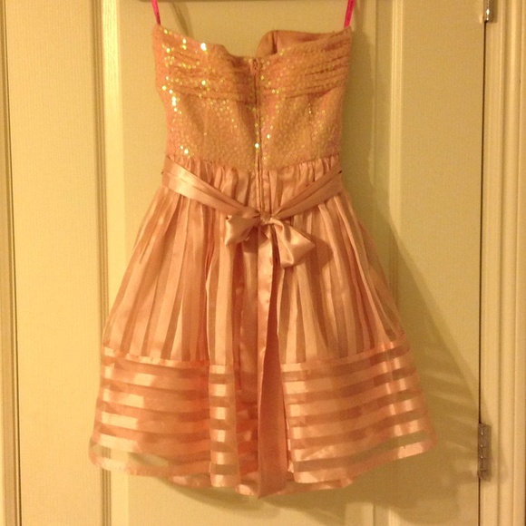 Betsey Johnson Dress - Picture 2 of 2