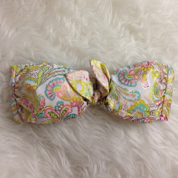 NWOT VS Metallic Paisley Bandeau Bikini Top