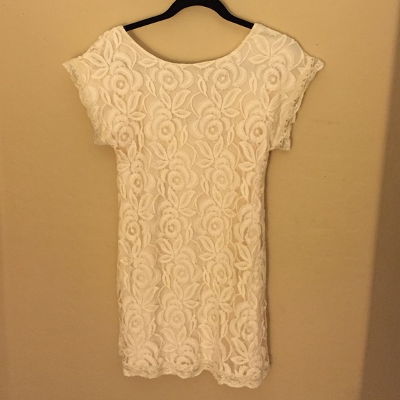 Love Fire Cream Lace Dress