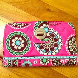 Vera Bradley Cupcake Pink Turnlock Wallet