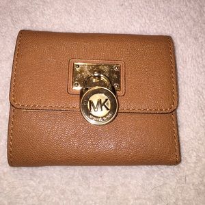 Michael kors wallet