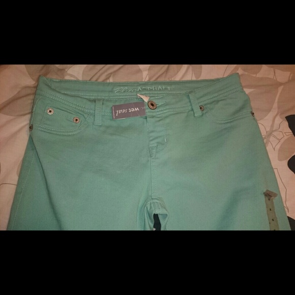 Wet Seal Jeans (NEW)