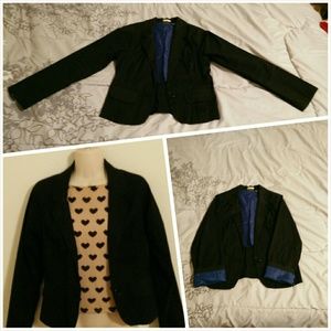 Versatile Black Blazer!