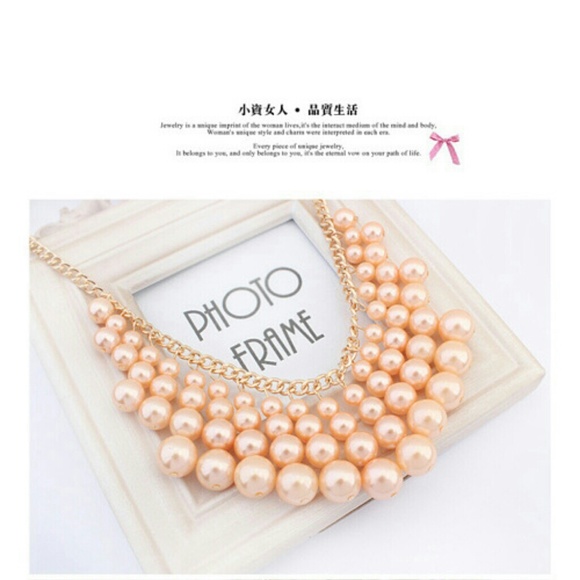 Fashion Necklace - Picture 2 of 2