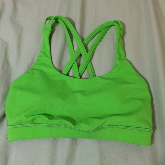 Lululemon Energy sports  bra size 4 EUC