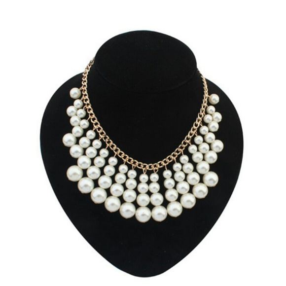 Fashion Necklace - Picture 2 of 2