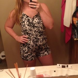 Black and white romper!