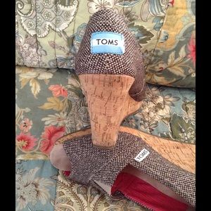 Toms Wedges