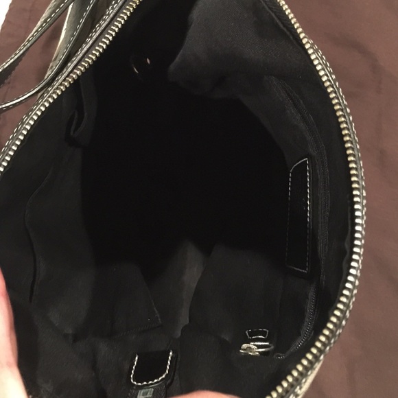 BEAUTIFUL Coach Purse - Picture 4 of 4