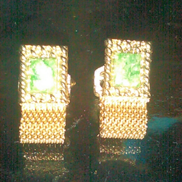 Cuff links
