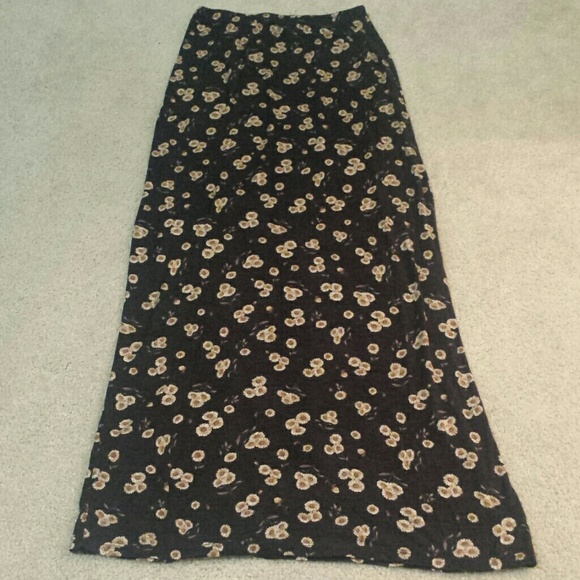 Brandy Melville floral maxi skirt