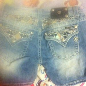 Miss me shorts missing a stud